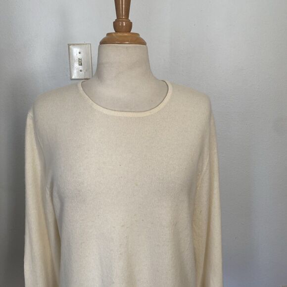 Charlotte Brody Cashmere Sweater Womens M Cream Bell Sleeve Minimalist Luxe - Picture 2 of 10